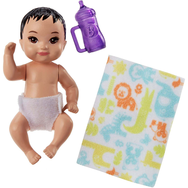 Mattel FHY77 - Barbie Babysitters Inc. Baby-Puppe und Zubehr (schwarzhaarig, lila Trinkflasche)