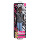Mattel GDV13 - Ken Fashionistas Puppe im Trikot